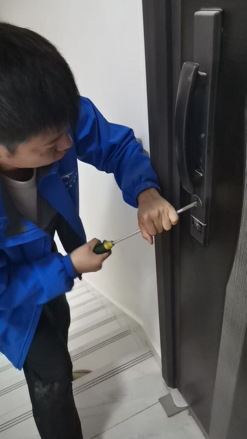 上门开锁作业实拍